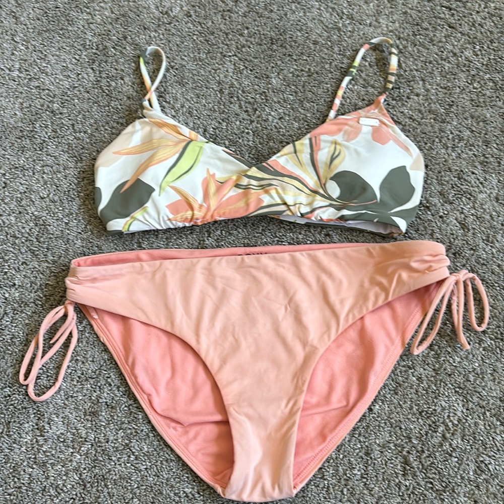Roxy two piece swimsuit